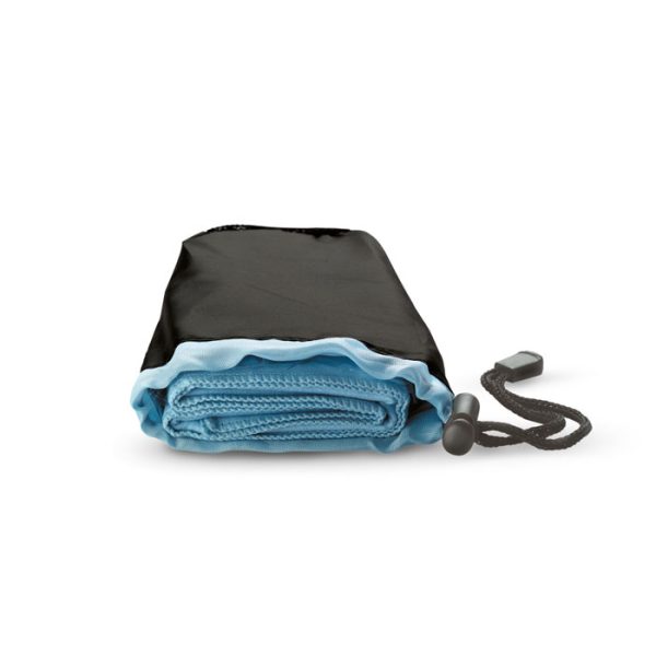 Toalla en Bolsa de Nylon en color Azul